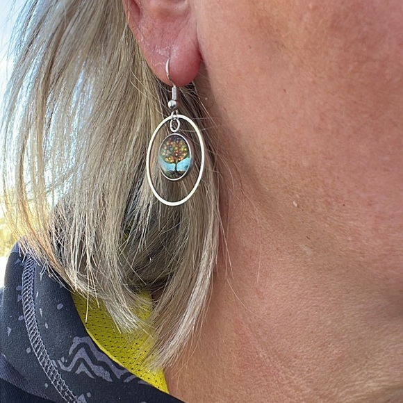 22305 Tree of Life Earrings and Necklace - Picture 3 of 6